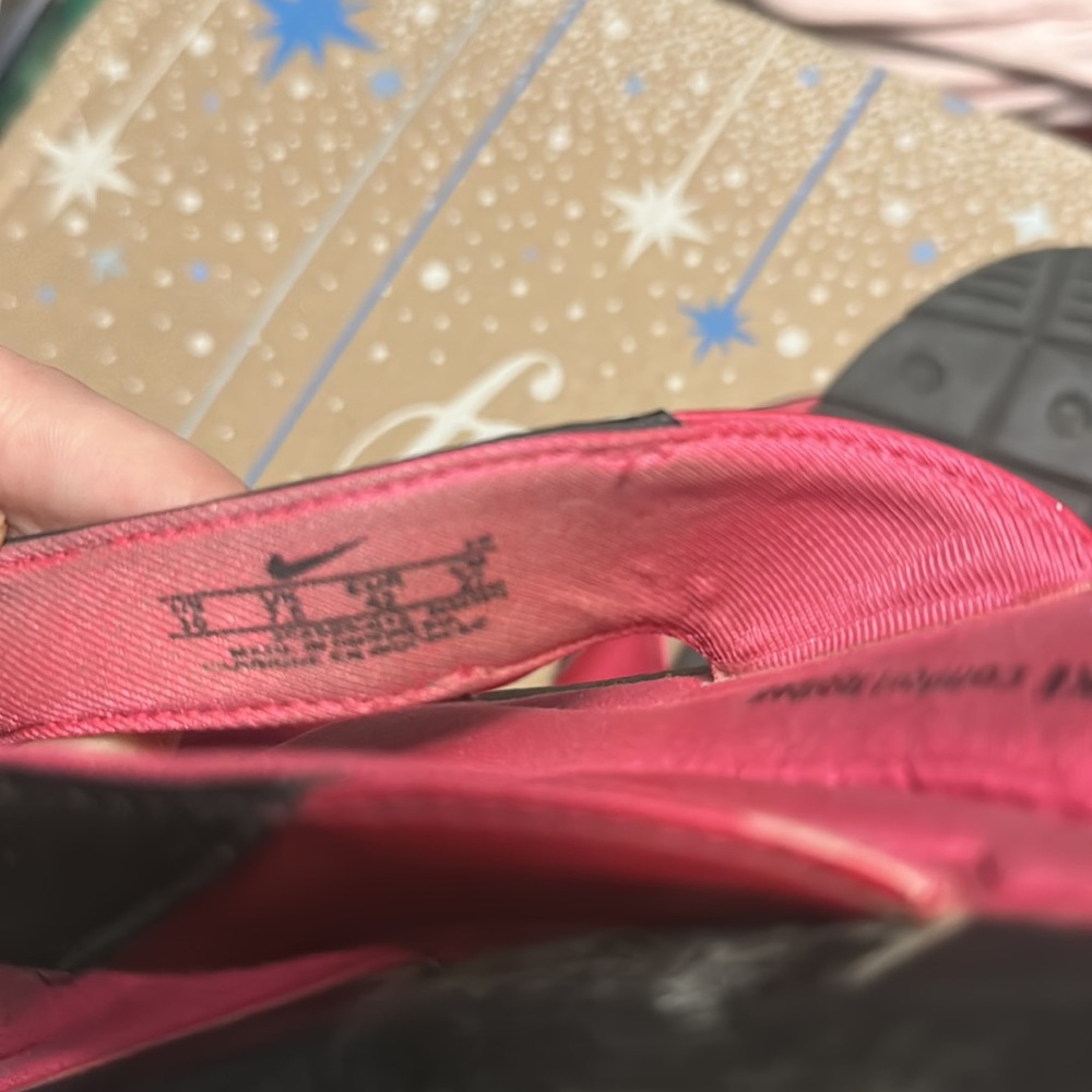 Used Nike flip flops 👟 - Picture 5 of 5